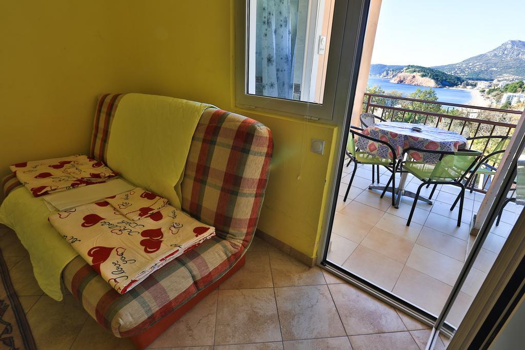 Apartments Vitic Sutomore Room photo